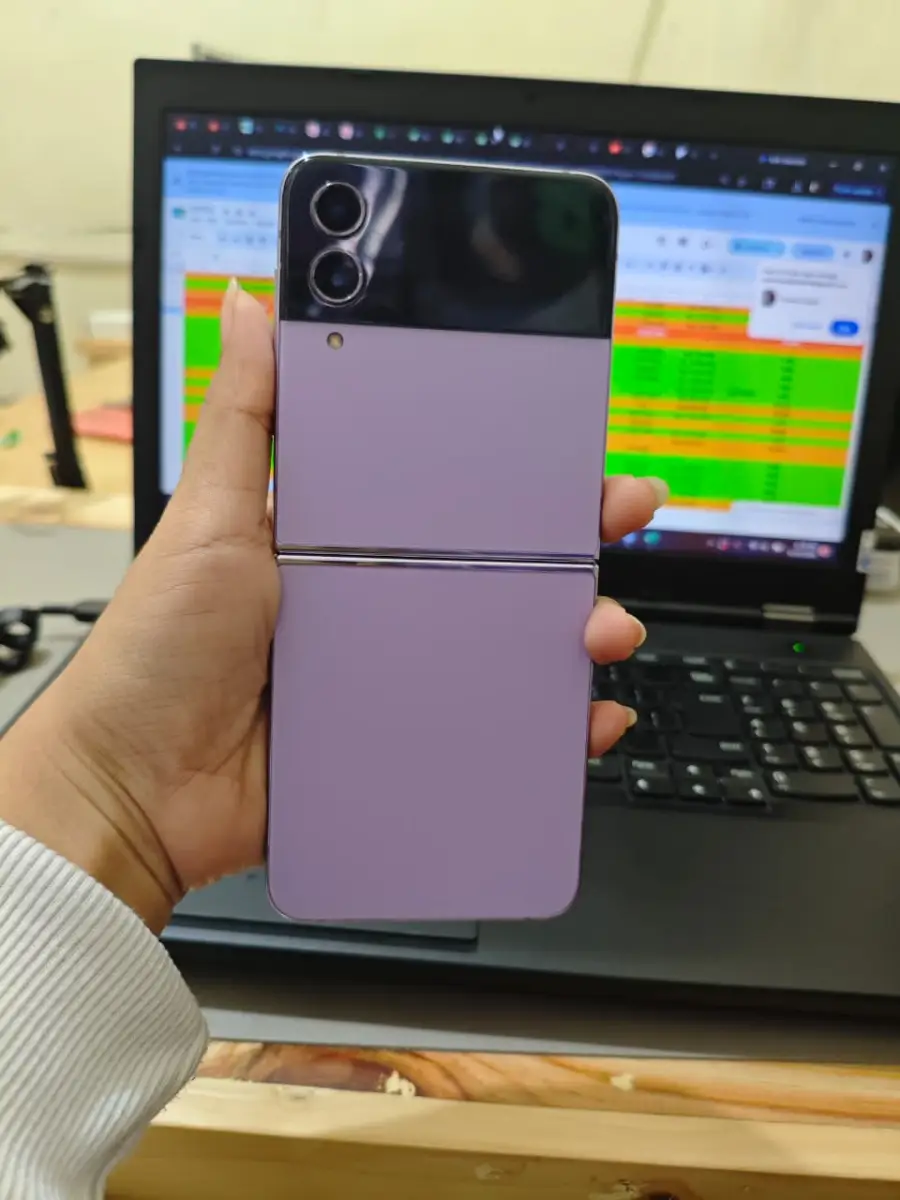 SAMSUNG GALAXY Z FLIP 4 128 GB